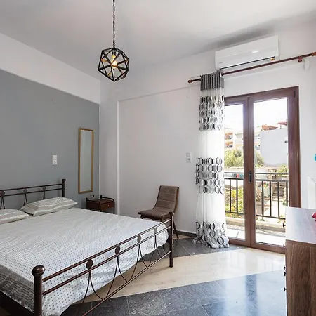 Euphorbia Milii Apartment Rethymno (Crete)